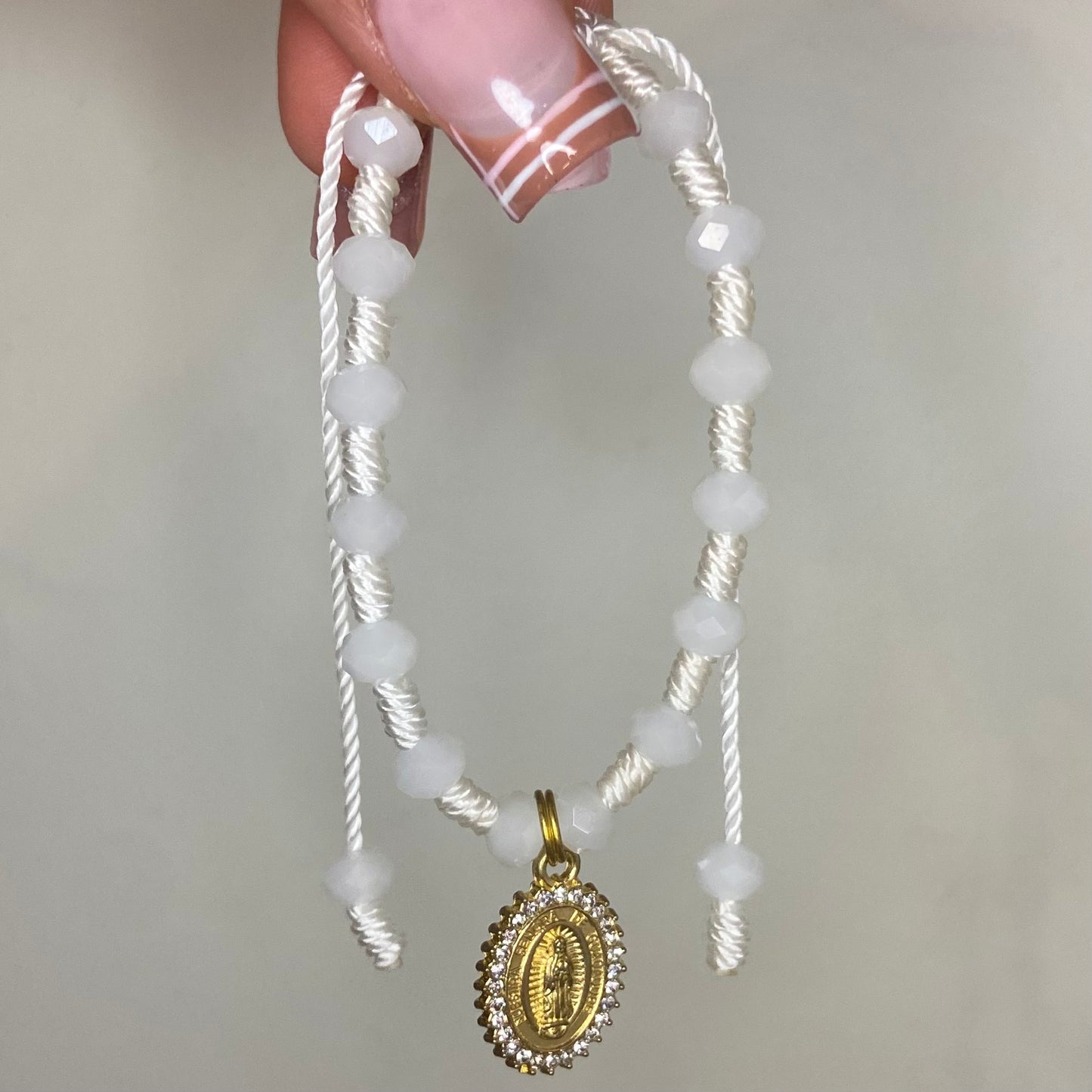 Knotted Virgen